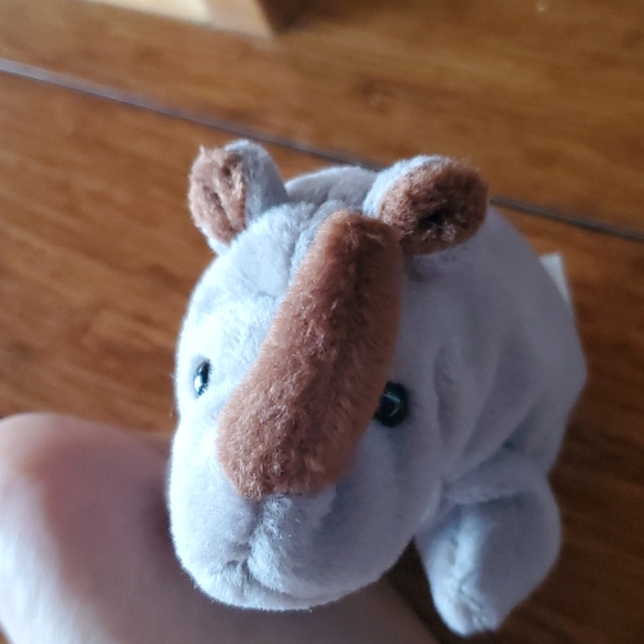 "SPIKE" the beanie Baby rhino - Picture 4 of 7